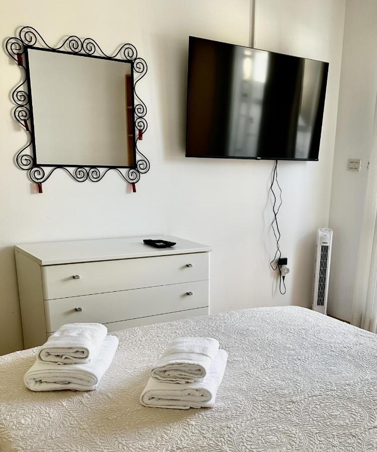Aria Deluxe Superior 5 Star Apartment, Your Piece Of Heaven By The Sea & Park, With Sea & Park View Novigrad  Ngoại thất bức ảnh